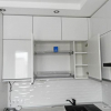 Белая глянцевая кухня 8,3 кв.м за 6200$ (10 фото после монтажа)