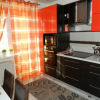 Кухня цвета венге с оранжевым 9 кв.м (12 фото)
