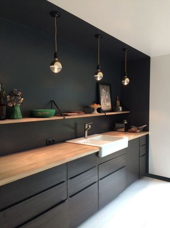 Чёрный интерьер кухни - дизайн, сочетания цветов, 60 фото
